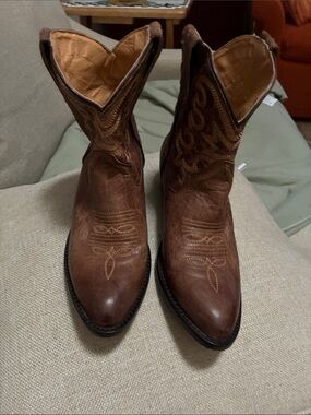 Shyanne Brown Leather Western Heeled Boots